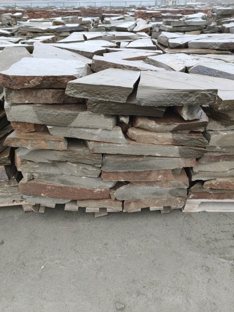 Плитняк песчаник серо-зелёный для мощения 60-65 мм купить в Апрелевке