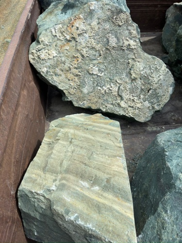 Ландшафтные глыбы зелёные 200-500 килограмм купить в Апрелевке