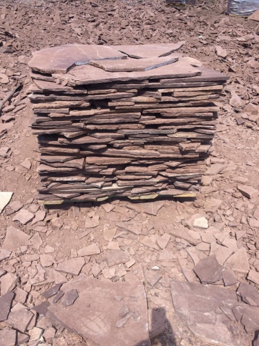 Плитняк лемезит бордовый для цоколя 1,5-2 см купить в Апрелевке