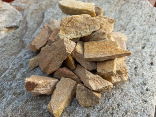 Златолит жёлтый декоративная каменная крошка купить в Апрелевке