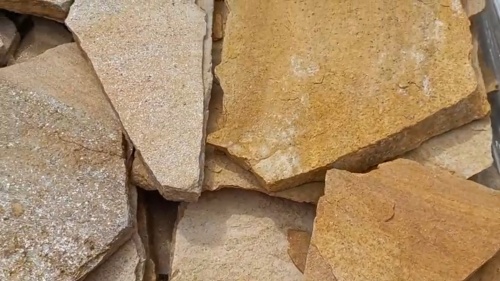 Плитняк златолит жёлтый для цоколя купить в Апрелевке