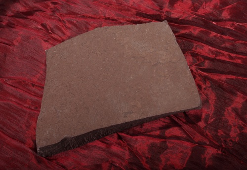 Плитняк лемезит бордовый для цоколя 1,5-2 см купить в Апрелевке