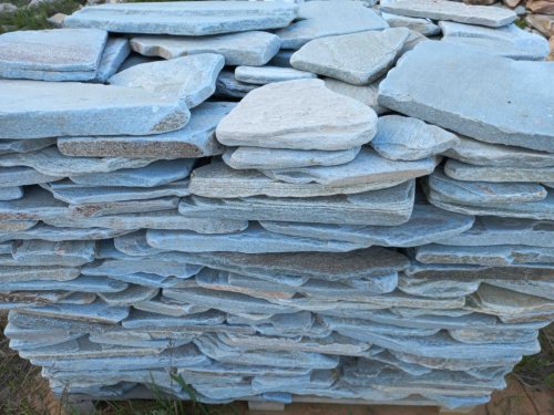 Плитняк златолит зелёный галтованный для цоколя купить в Апрелевке